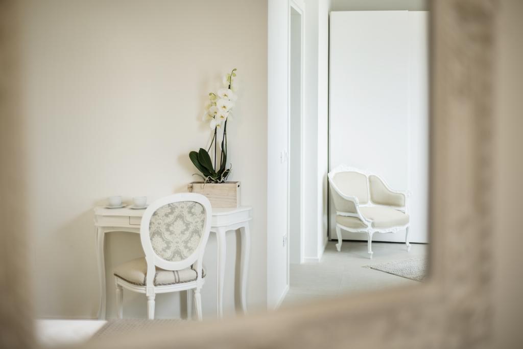 Riviera Carducci Rooms Peschiera del Garda Exterior foto