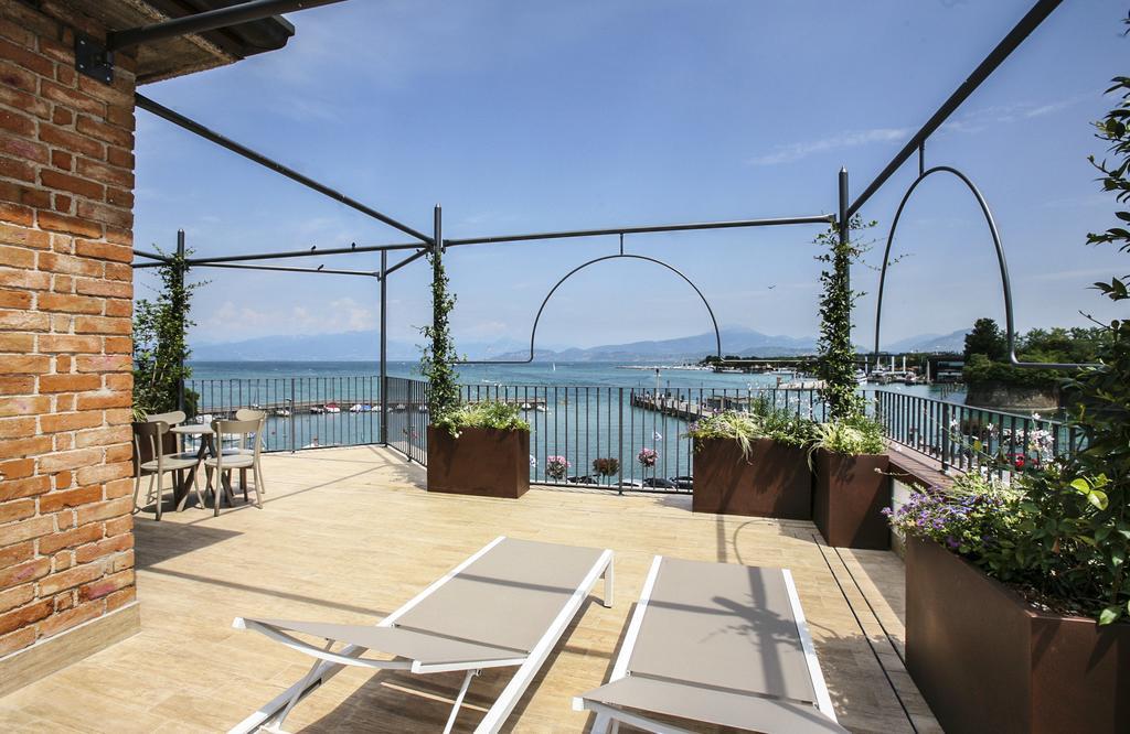 Riviera Carducci Rooms Peschiera del Garda Exterior foto