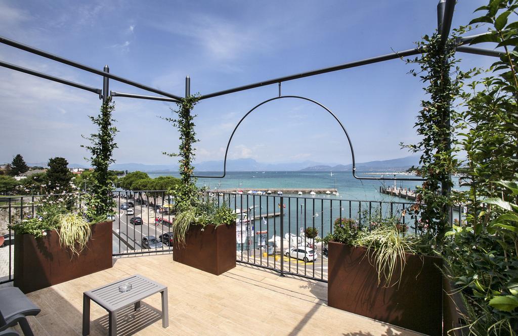 Riviera Carducci Rooms Peschiera del Garda Exterior foto