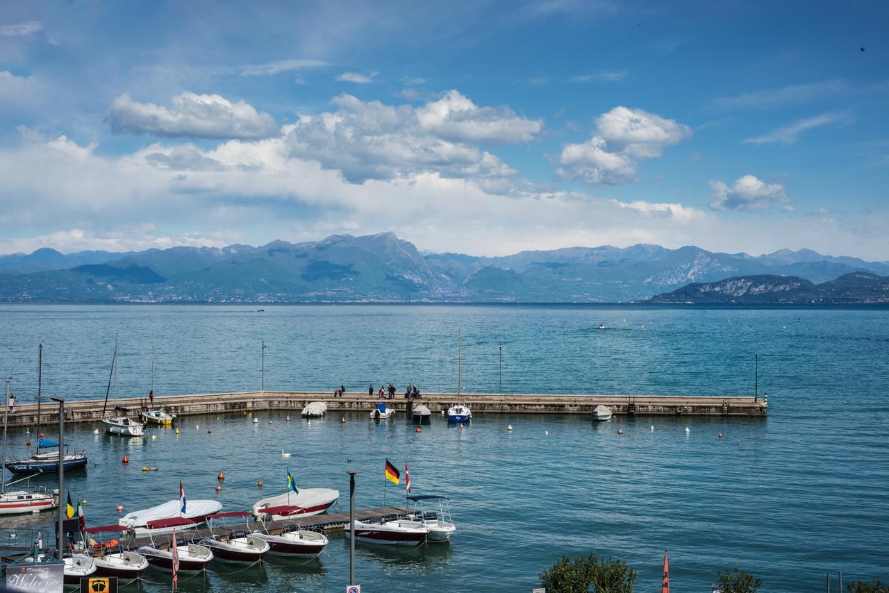 Riviera Carducci Rooms Peschiera del Garda Exterior foto